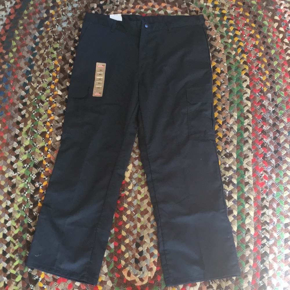 Dickies cargo pants *NEW*